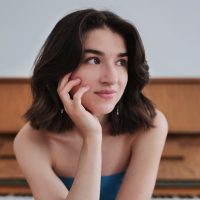 Bella Schutz